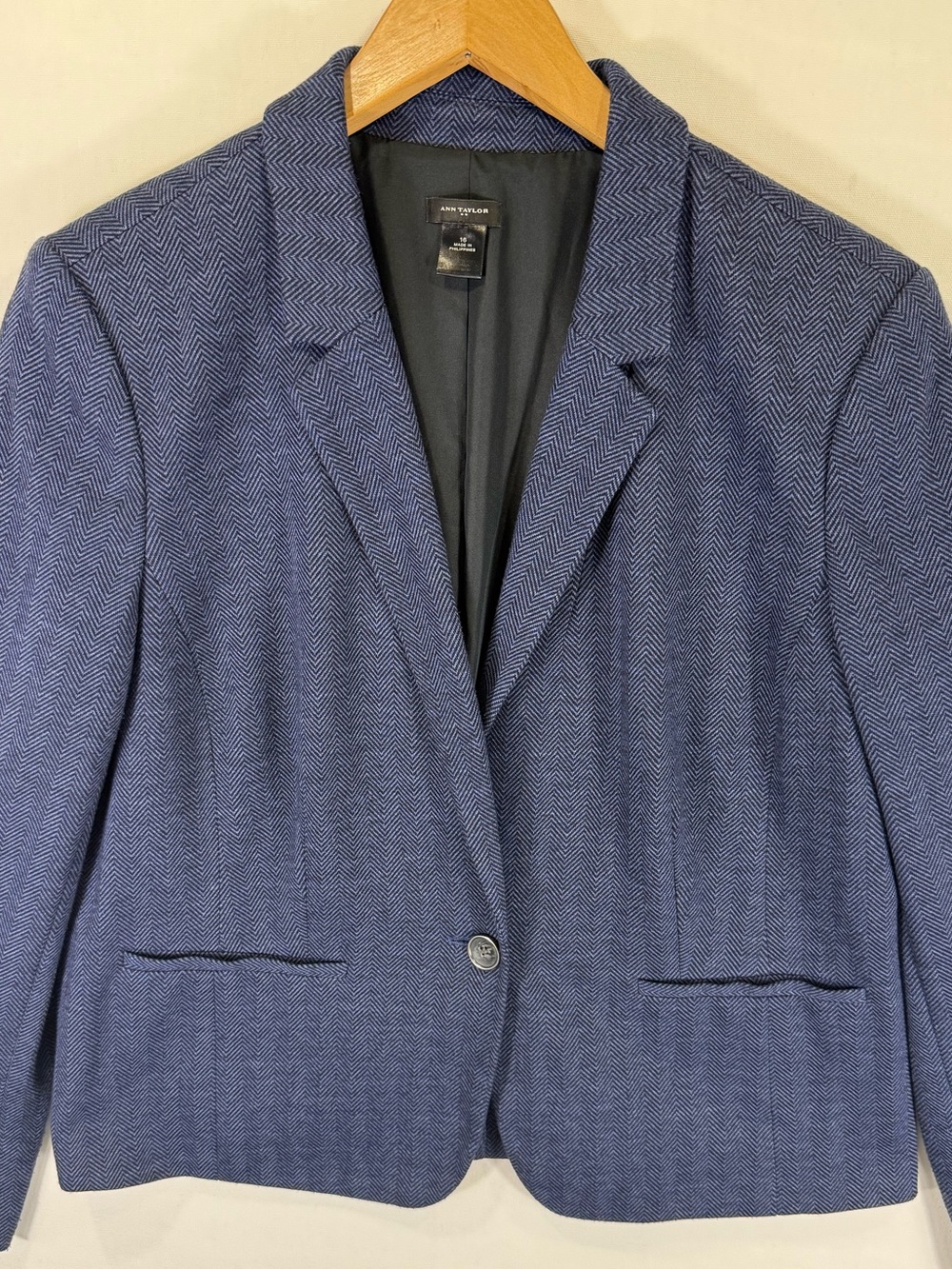 Ann Taylor Petite Blue Herringbone Single-Button Blazer